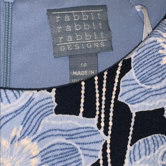 Rabbit Rabbit Rabbit Design Short Sleeve Midi Fit - Picture 5 of 7